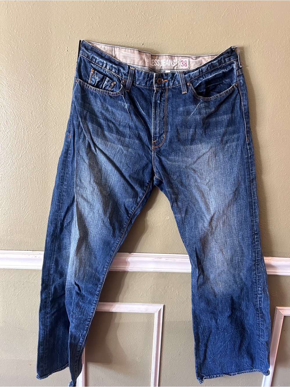 Guess Denim Men’s Blue Jeans Y2K embroidered distressed style Classic Wash